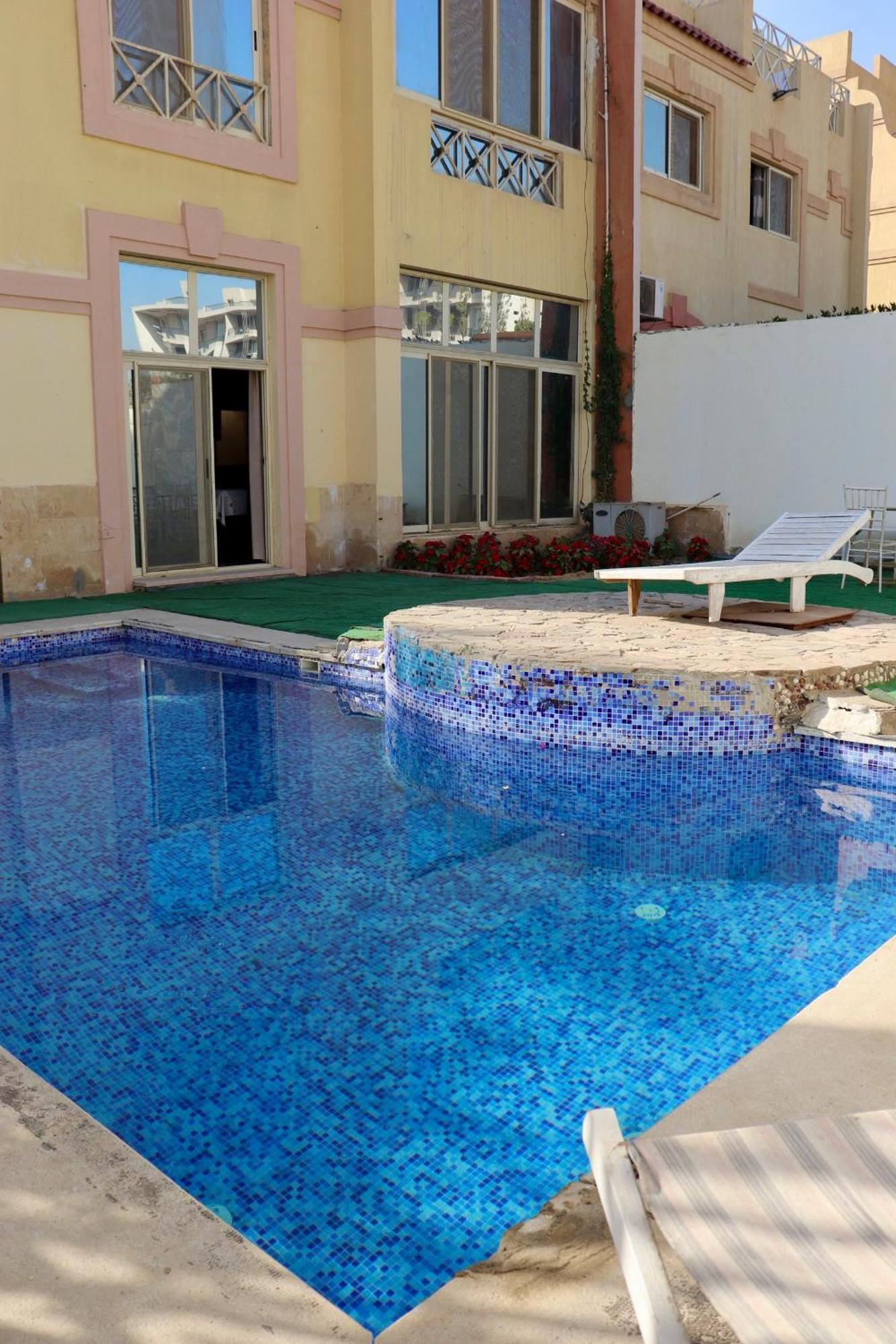 K Boutique Hotel Medspa-Pyramids & Grand Egyptian Museum Ghatati Екстериор снимка