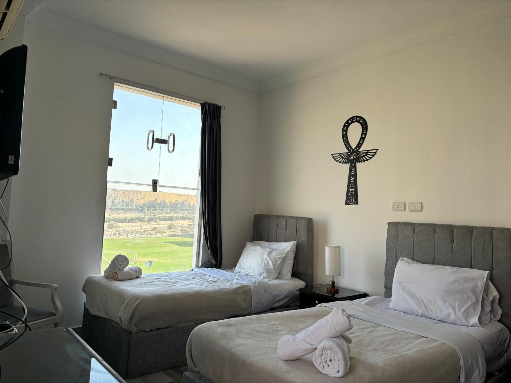 K Boutique Hotel Medspa-Pyramids & Grand Egyptian Museum Ghatati Екстериор снимка